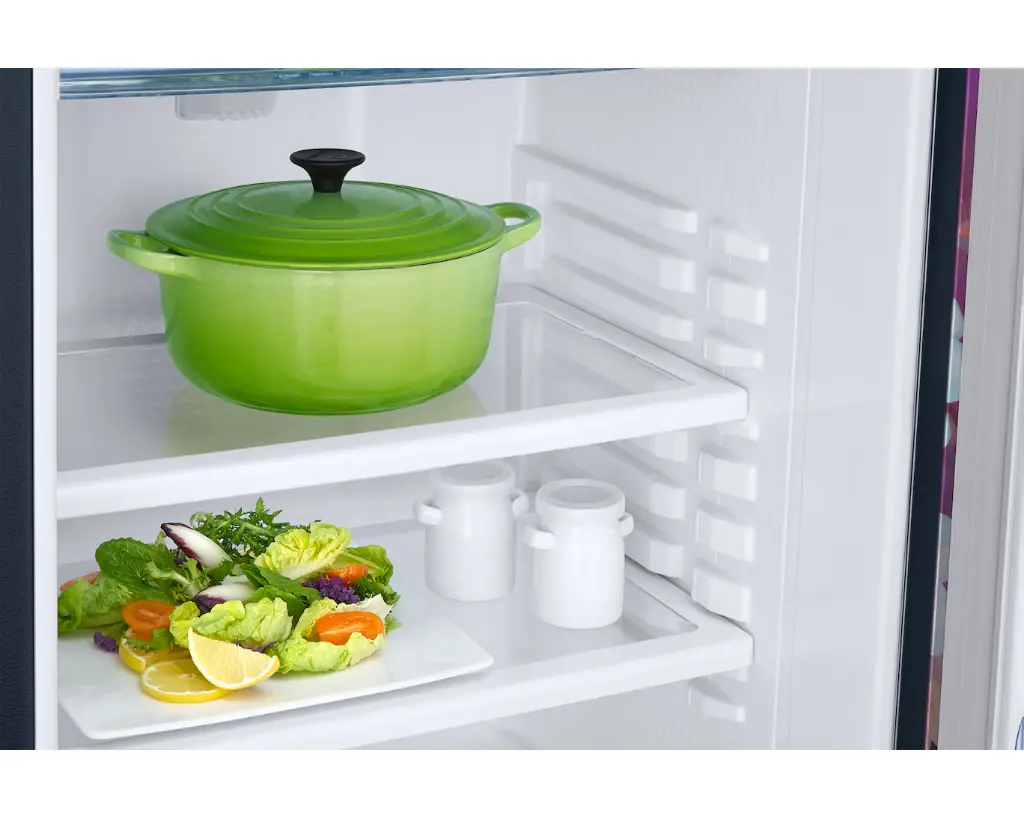 Refrigerator_SAMSUNG_ RR20H1823WB_IMG05.webp